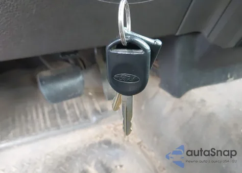 2009 Ford F-150 Stx/Xl/Xlt from USA, damaged, VIN 1FTRF12W09KB22940